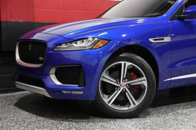 2019 Jaguar F-Pace - Image 20 of 21