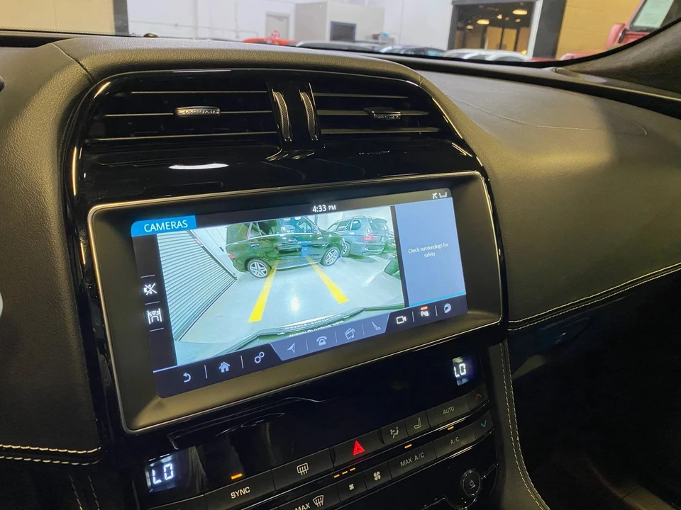 2019 Jaguar F-Pace - Image 21 of 21