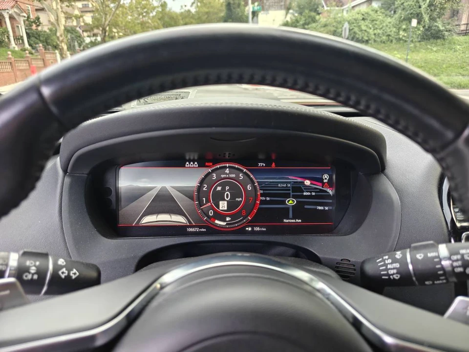 2019 Jaguar F-Pace - Image 17 of 24