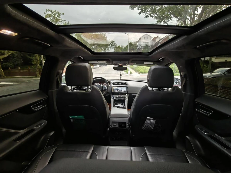 2019 Jaguar F-Pace - Image 24 of 24