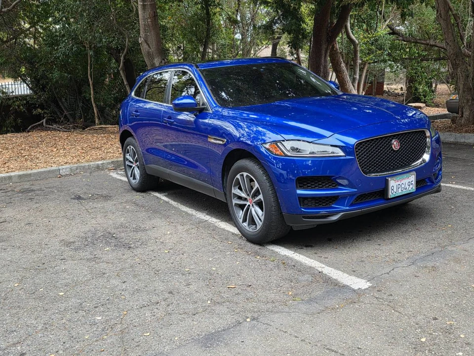 2019 Jaguar F-Pace - Image 3 of 7