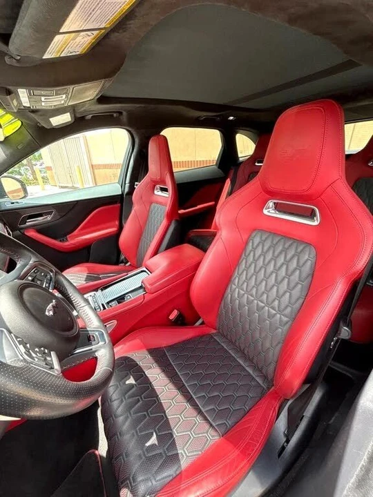2019 Jaguar F-Pace SVR - Image 7 of 10