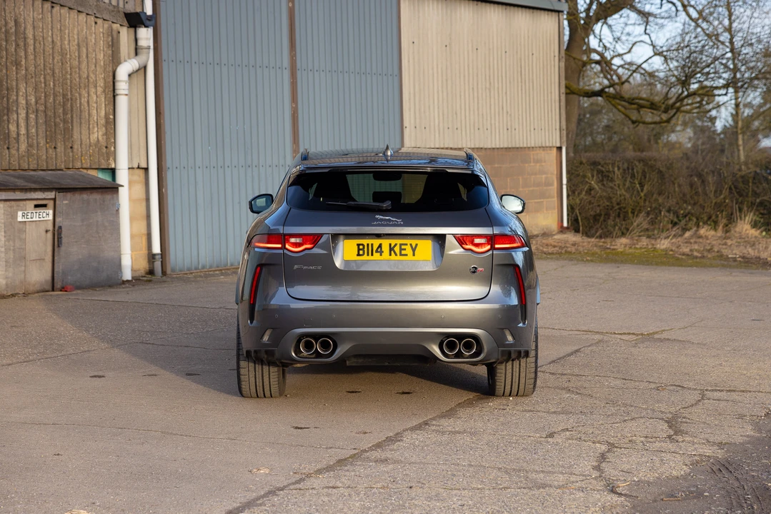 2019 Jaguar F-Pace SVR - Image 14 of 31