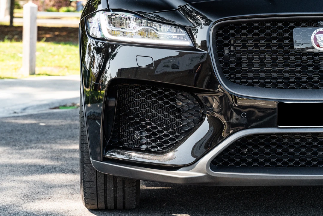 2019 Jaguar F-Pace SVR - Image 30 of 31