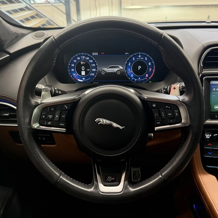 2019 Jaguar F-Pace SVR - Image 9 of 21
