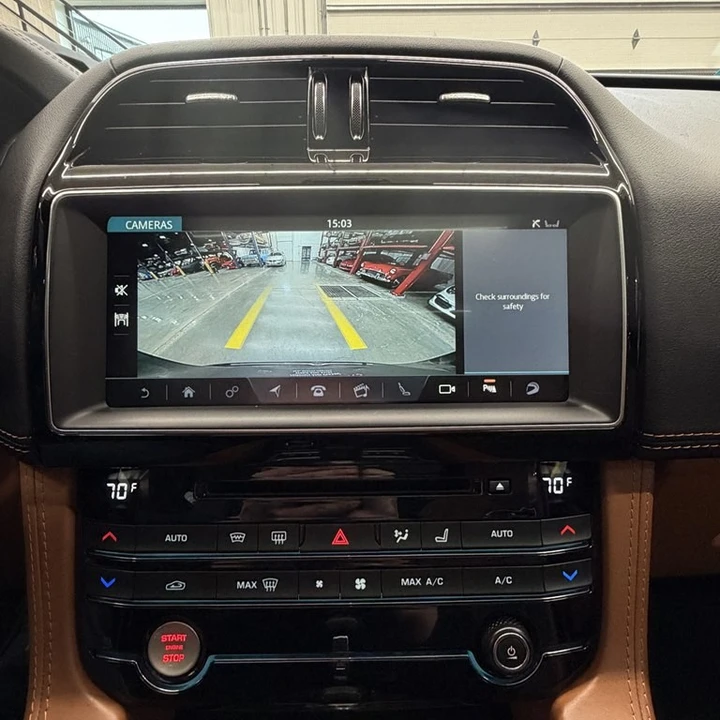 2019 Jaguar F-Pace SVR - Image 13 of 21