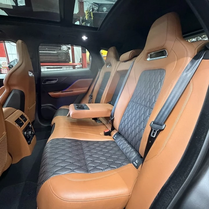 2019 Jaguar F-Pace SVR - Image 7 of 21
