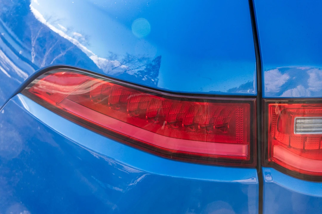 2019 Jaguar F-Pace SVR - Image 24 of 31