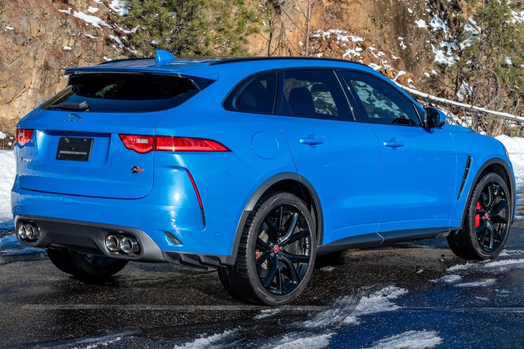 2019 Jaguar F-Pace SVR - Image 4 of 31