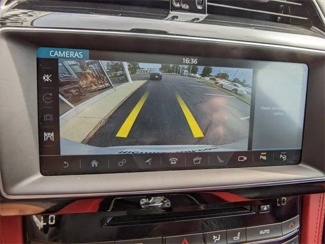 2019 Jaguar F-Pace SVR - Image 19 of 21