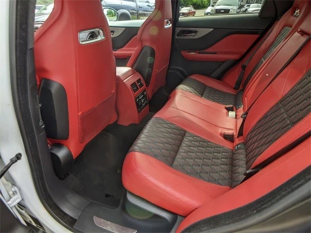 2019 Jaguar F-Pace SVR - Image 12 of 12