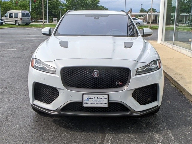 2019 Jaguar F-Pace SVR - Image 2 of 12
