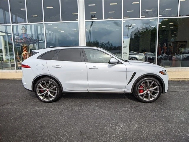 2019 Jaguar F-Pace SVR - Image 8 of 12