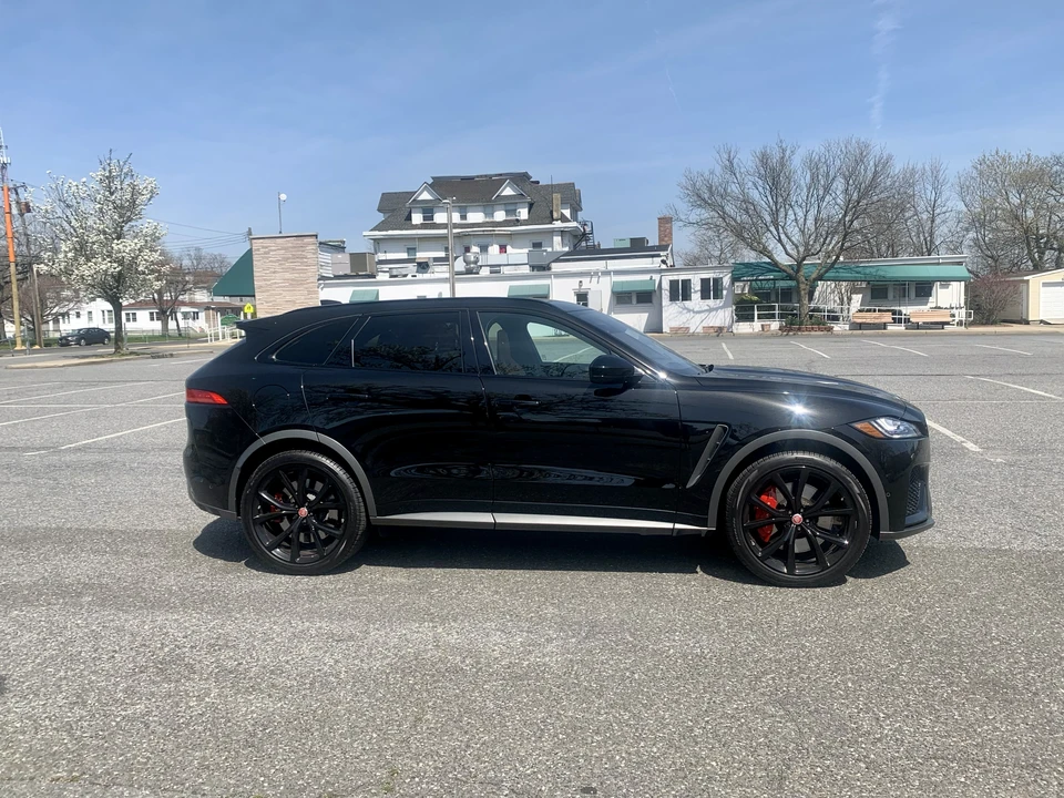2019 Jaguar F-Pace SVR - Image 21 of 31