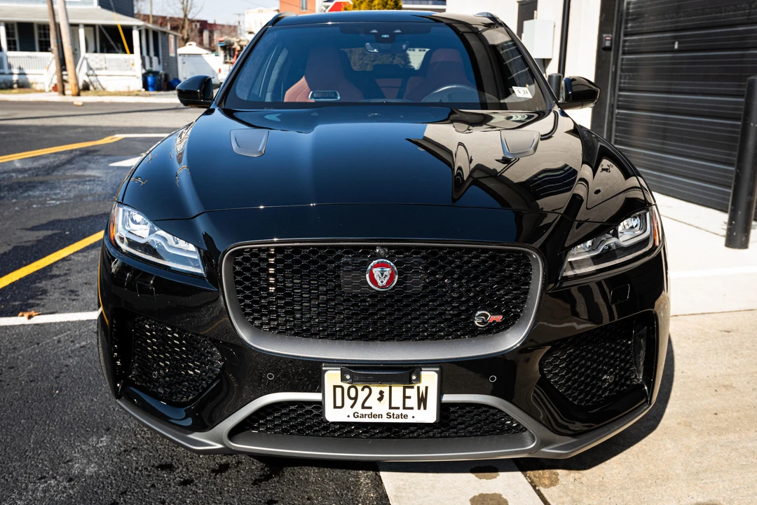 2019 Jaguar F-Pace SVR - Image 6 of 31