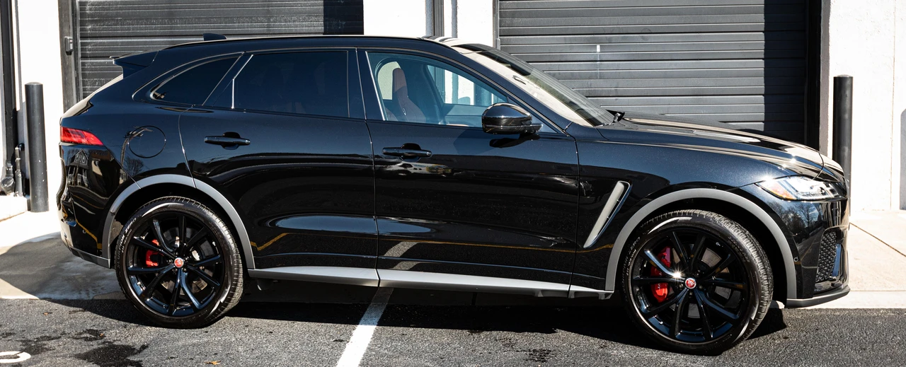 2019 Jaguar F-Pace SVR - Image 22 of 31