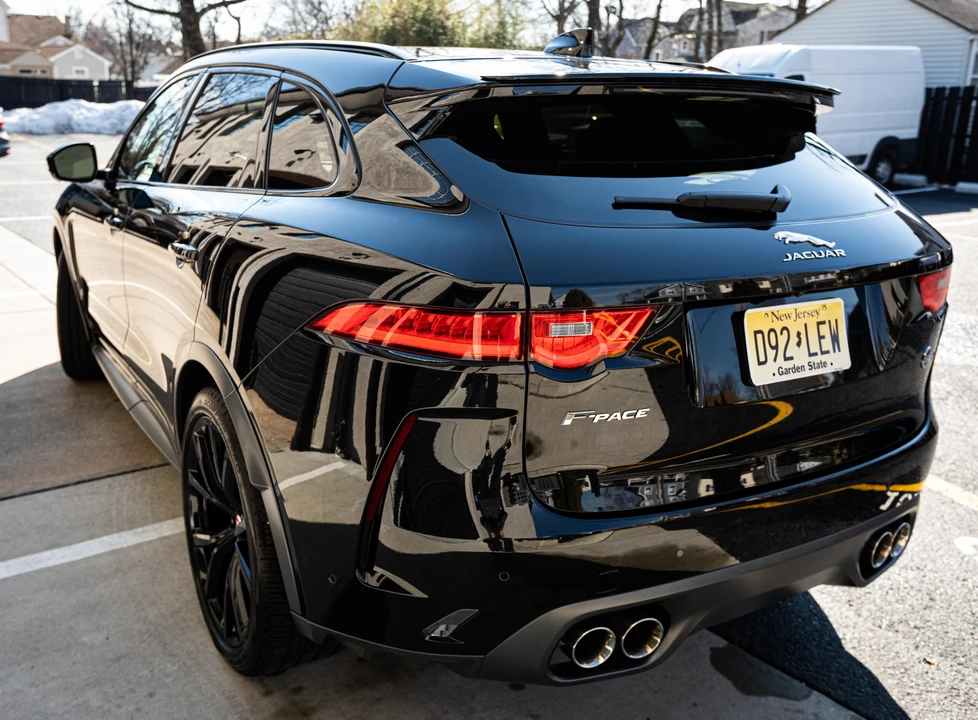 2019 Jaguar F-Pace SVR - Image 14 of 31