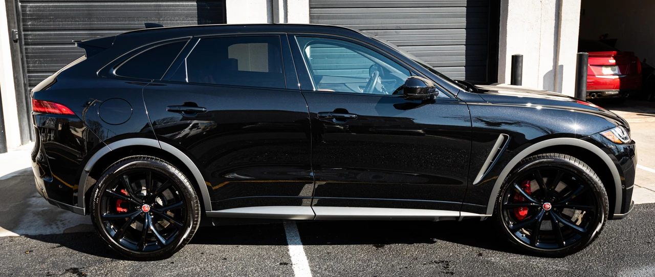 2019 Jaguar F-Pace SVR - Image 20 of 31