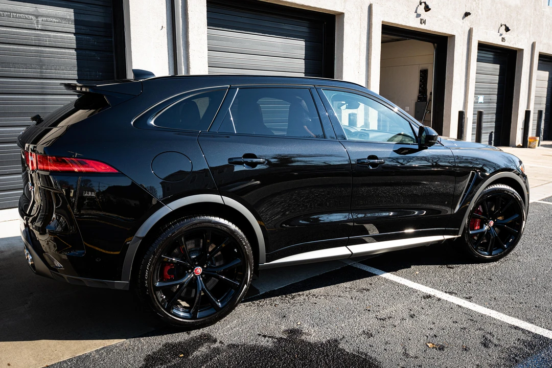 2019 Jaguar F-Pace SVR - Image 19 of 31