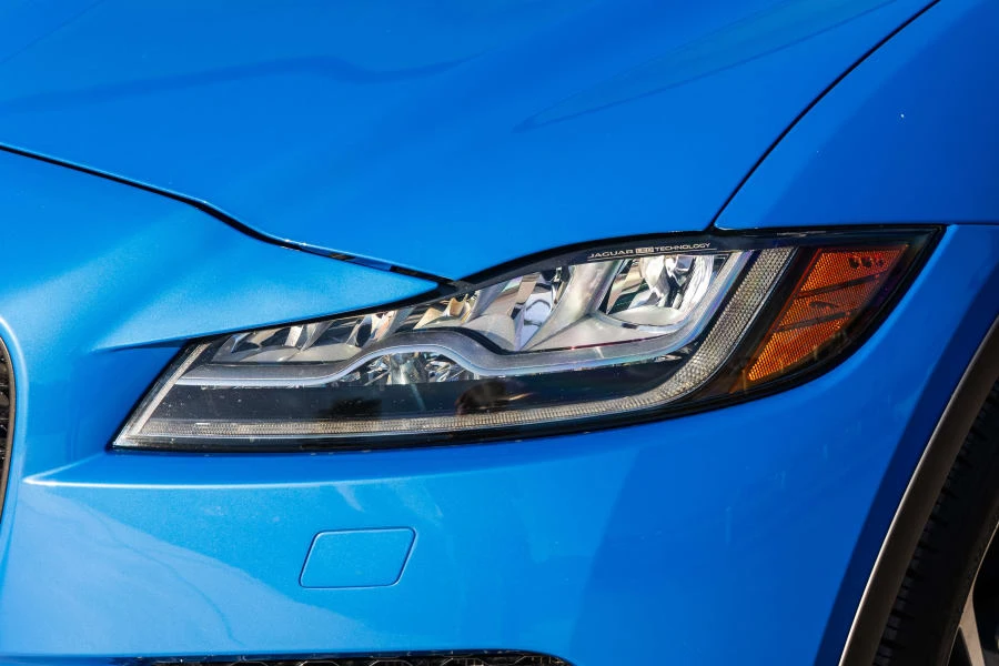 2019 Jaguar F-Pace SVR - Image 19 of 31