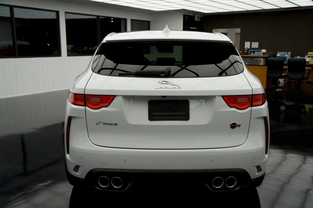 2019 Jaguar F-Pace SVR - Image 10 of 31