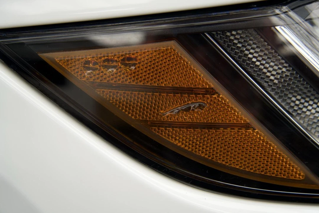 2019 Jaguar F-Pace SVR - Image 30 of 31