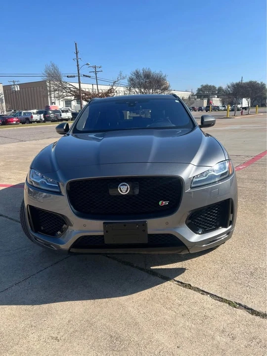 2019 Jaguar F-Pace - Image 3 of 9