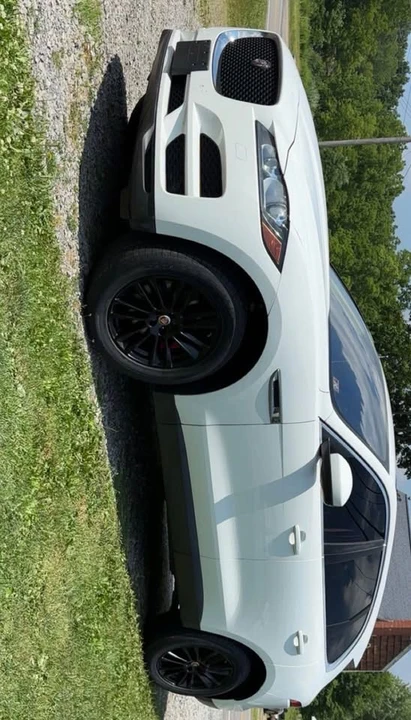 2019 Jaguar F-Pace - Image 2 of 3