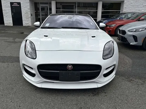 2019 Jaguar F-TYPE R