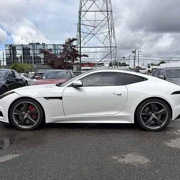 2019 Jaguar F-TYPE R Coupe