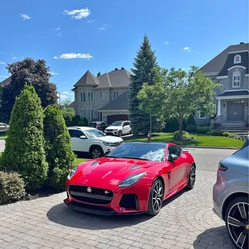 2019 Jaguar F-TYPE SVR
