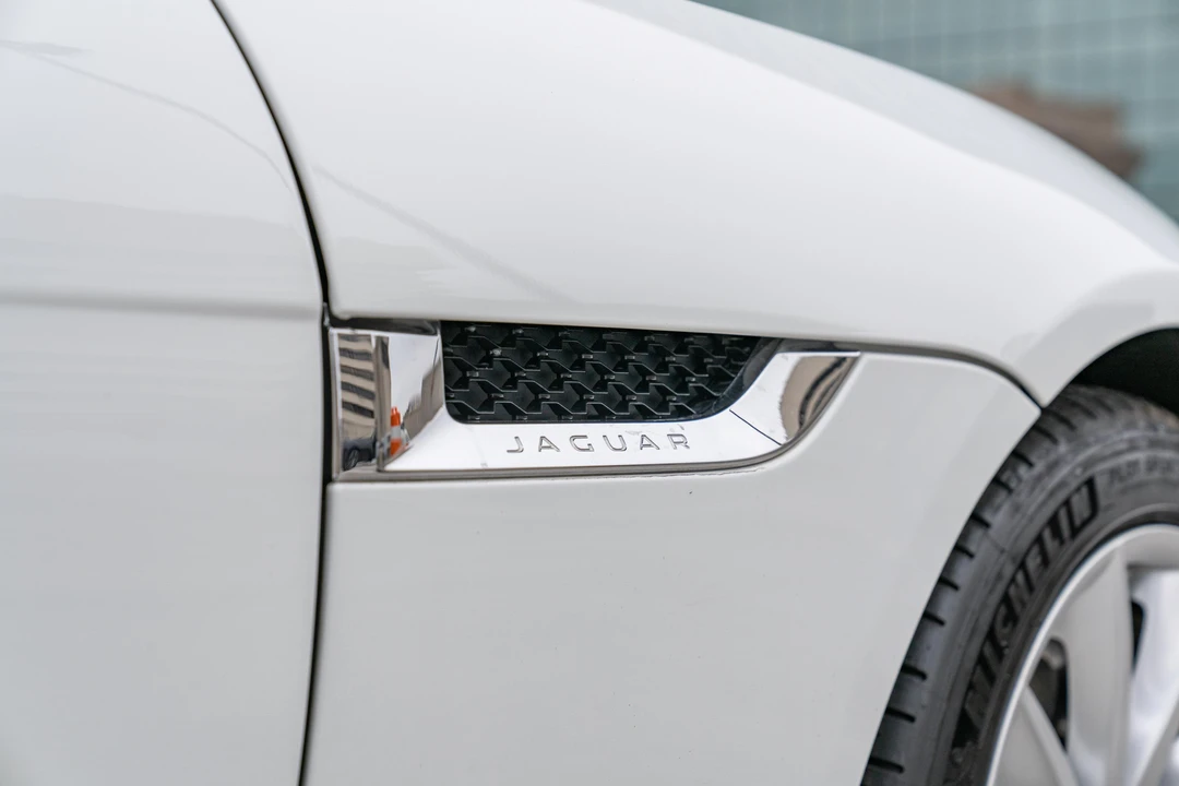 2019 Jaguar F-Type 1st Gen - Image 27 of 31