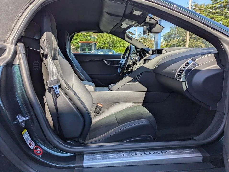2019 Jaguar F-Type 1st Gen - Image 9 of 17