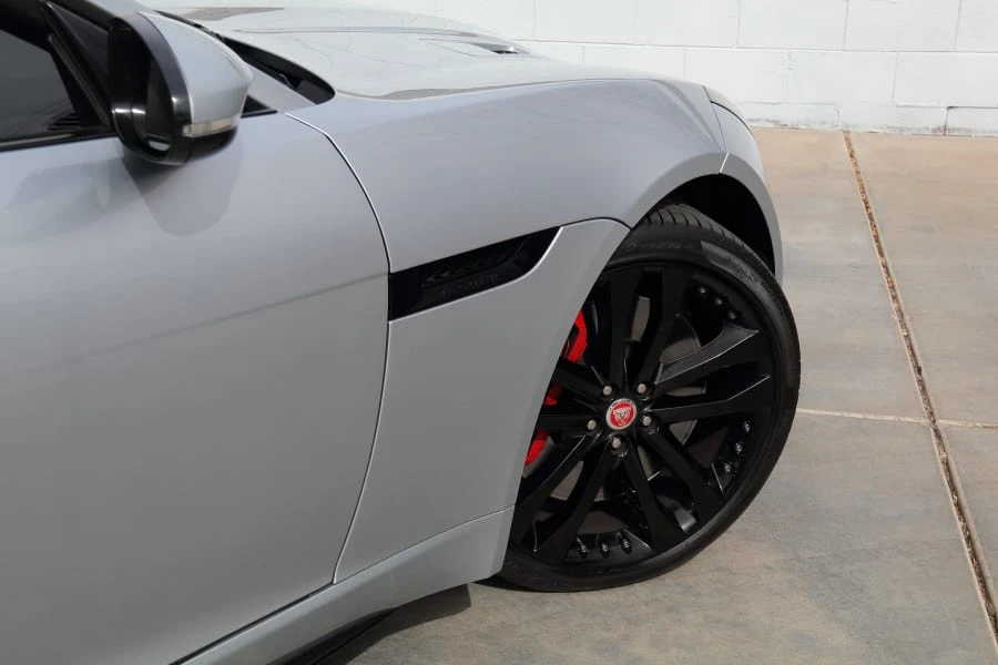 2019 Jaguar F-Type R 1st Gen - Image 17 of 31