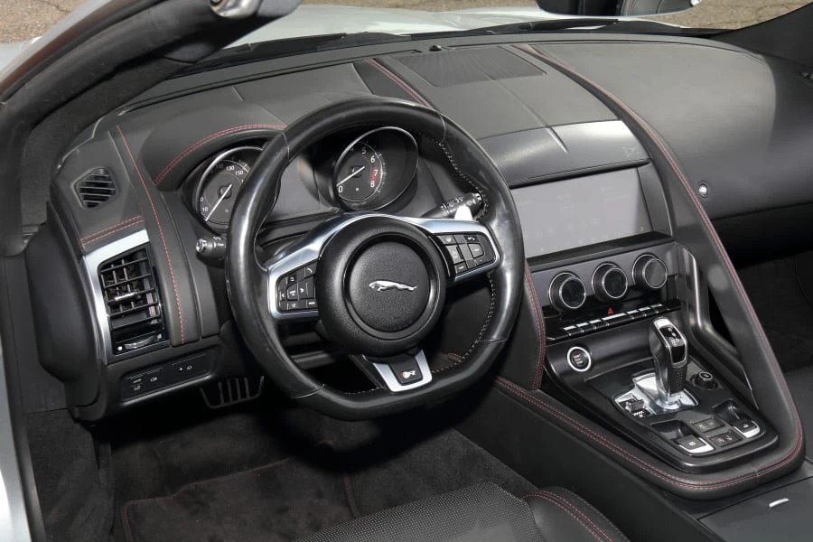 2019 Jaguar F-Type R 1st Gen - Image 24 of 31