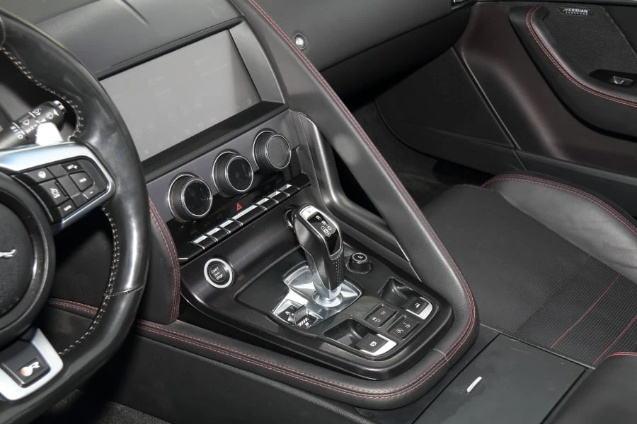 2019 Jaguar F-Type R 1st Gen - Image 30 of 31