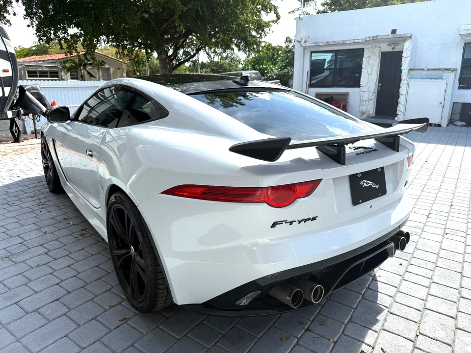 2019 Jaguar F-Type SVR 1st Gen - Image 19 of 21