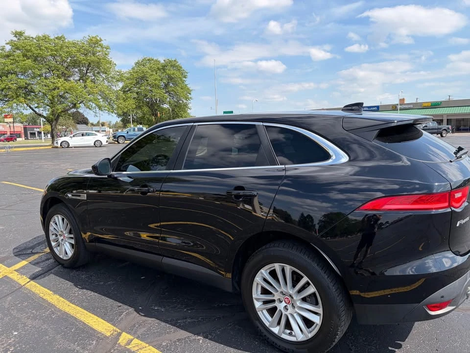 2019 Jaguar F-Pace - Image 3 of 20