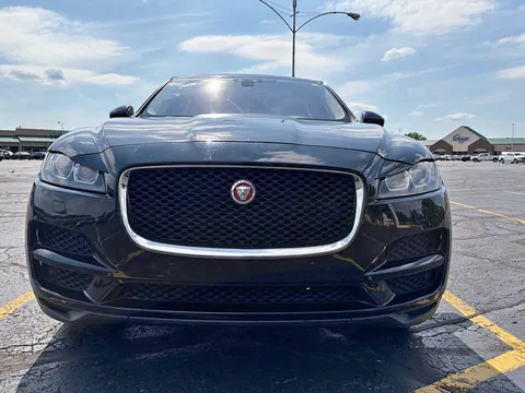2019 Jaguar F-PACE 30t