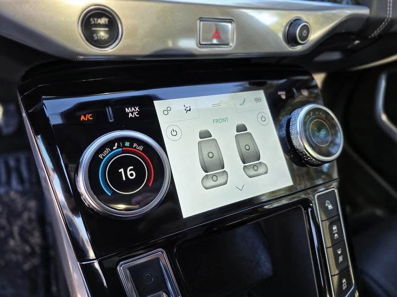 2019 Jaguar I-Pace - Image 11 of 18
