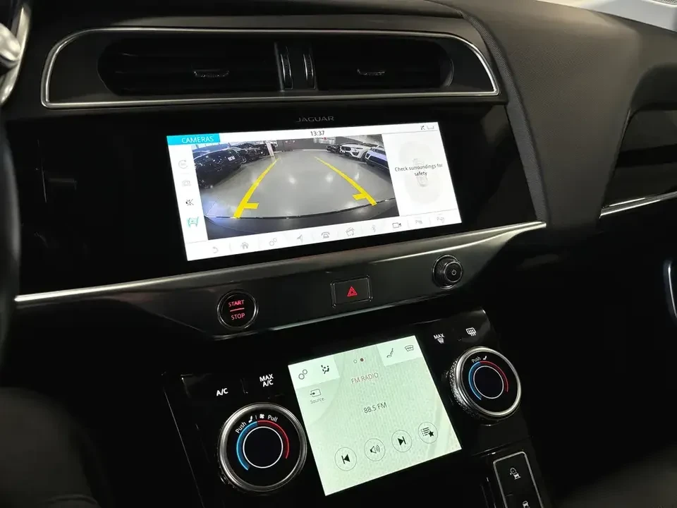 2019 Jaguar I-Pace - Image 19 of 20