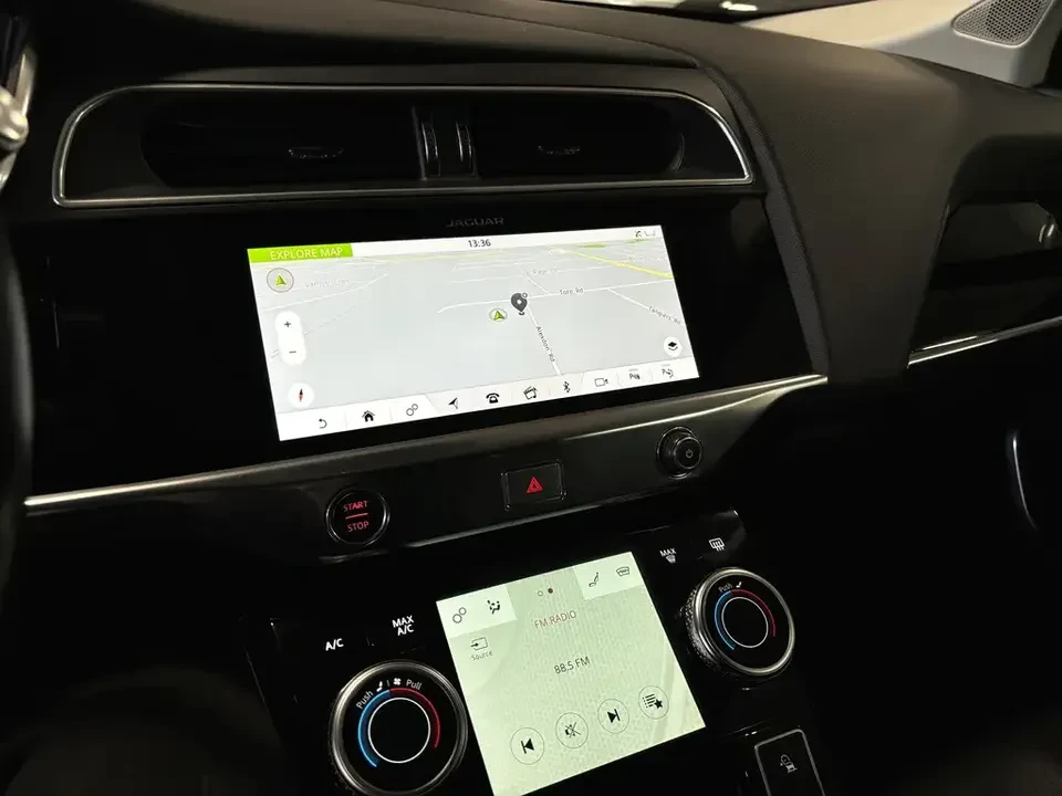 2019 Jaguar I-Pace - Image 18 of 20
