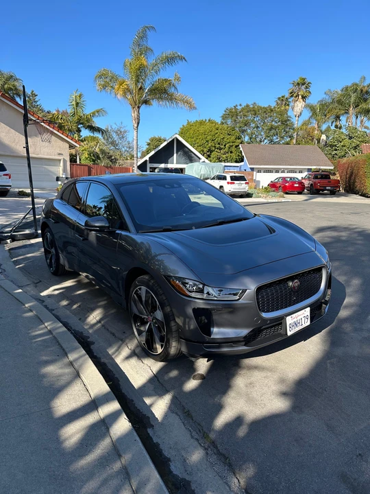 2019 Jaguar I-Pace - Image 25 of 31