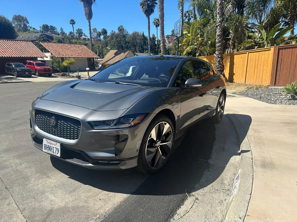 2019 Jaguar I-Pace - Image 10 of 31