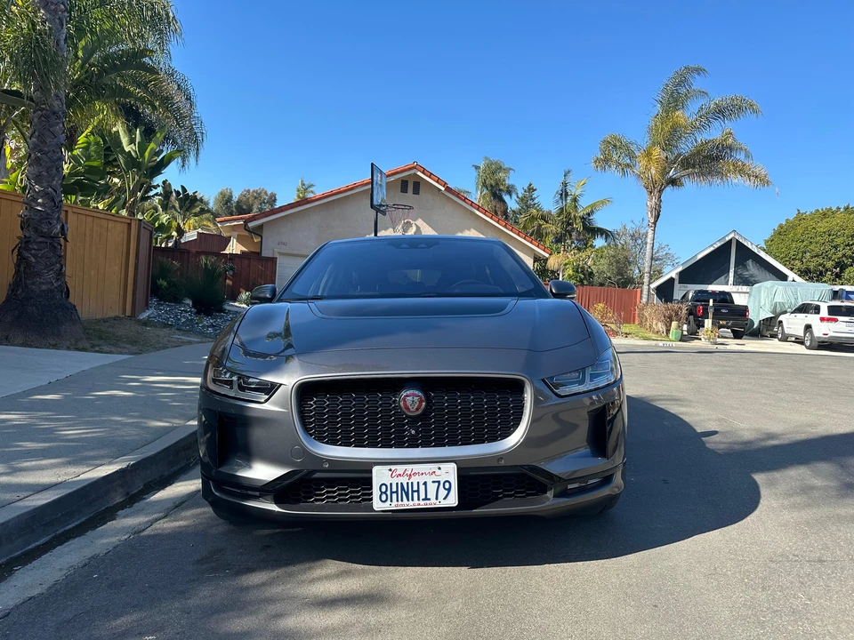 2019 Jaguar I-Pace - Image 6 of 31
