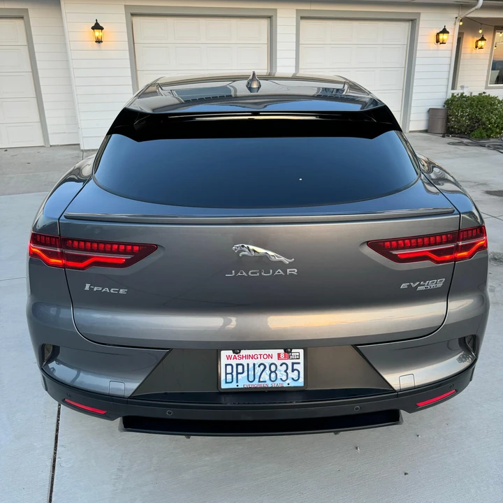 2019 Jaguar I-Pace - Image 11 of 31
