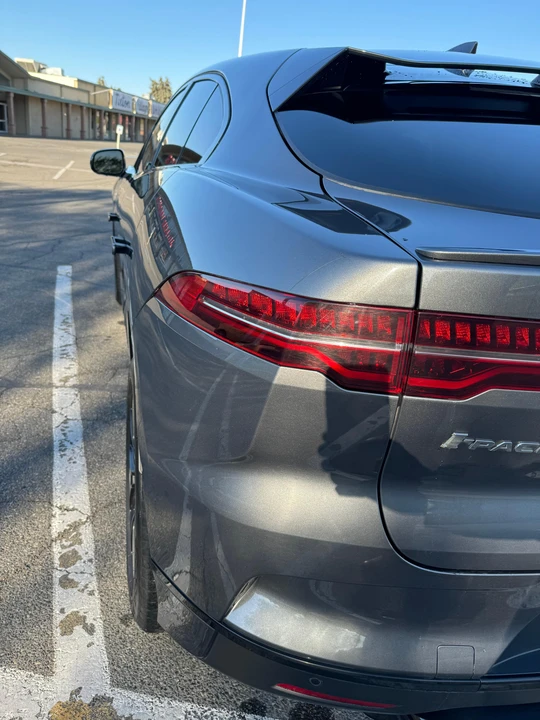 2019 Jaguar I-Pace - Image 29 of 31