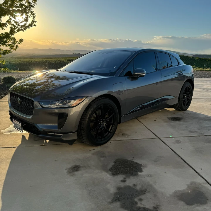 2019 Jaguar I-Pace - Image 7 of 31