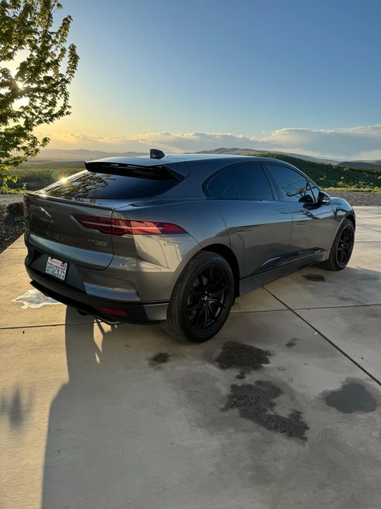 2019 Jaguar I-Pace - Image 12 of 31