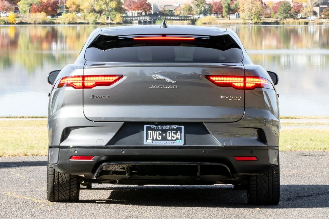 2019 Jaguar I-Pace - Image 12 of 31